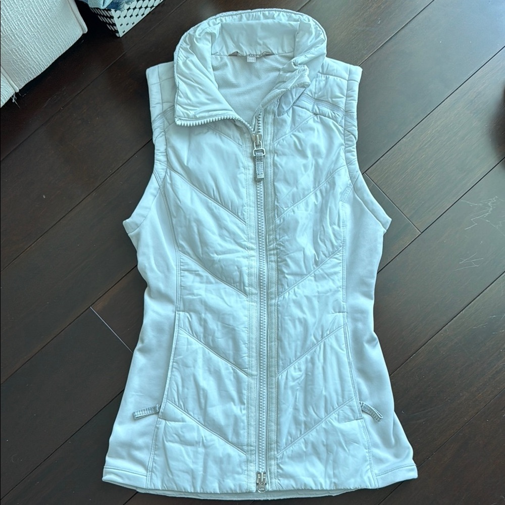 Athleta Light Gray Quilted Vest